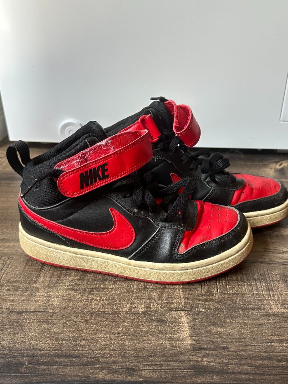 Nike Kids Court "Borough" Mid 2 (Size 3.5Y) – Black/University Red/White
